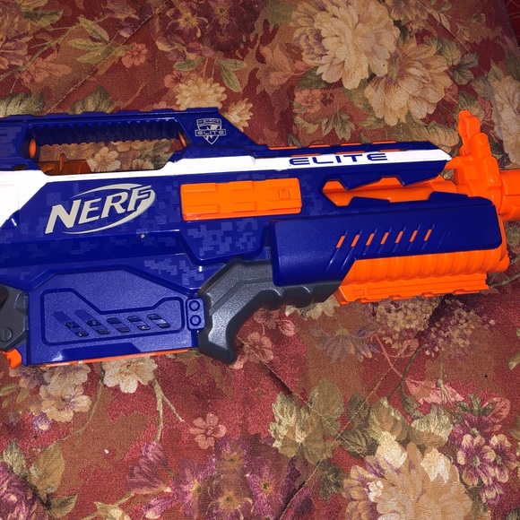 Nerf CS-18 RapidStrike Gun - Picture 5 of 8